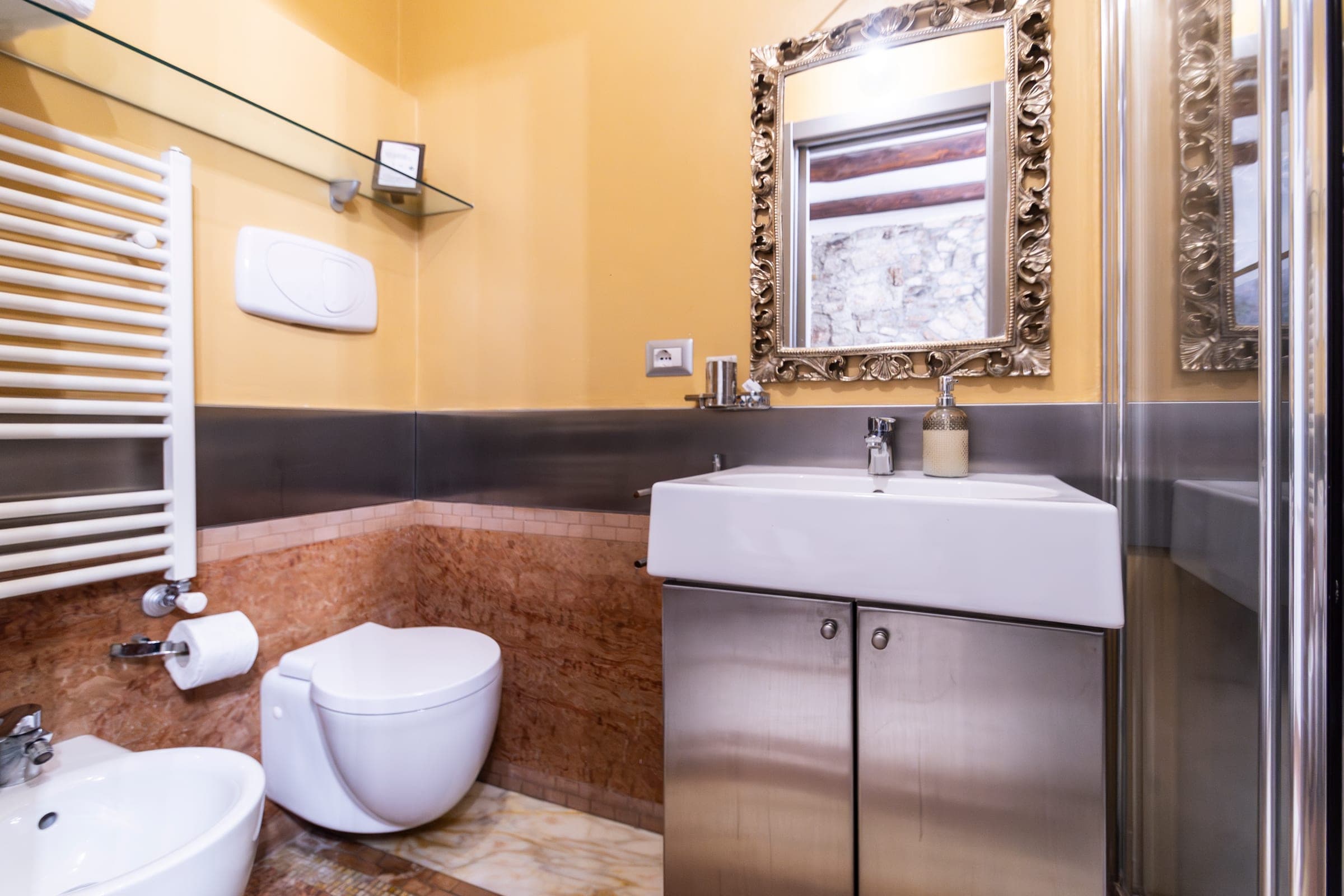 Camera Aglianico — bagno